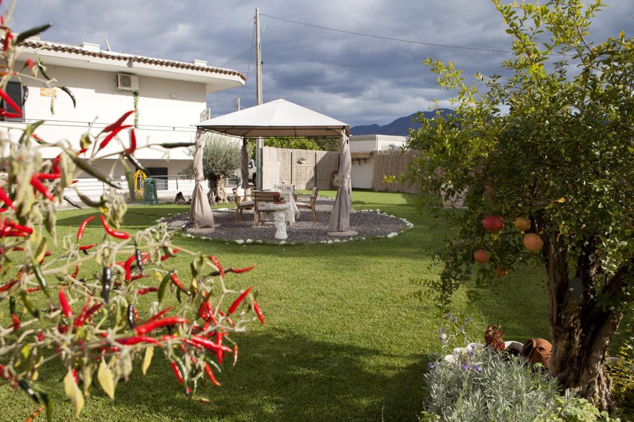 Bed and Breakfast Pompei Gryllus Екстер'єр фото